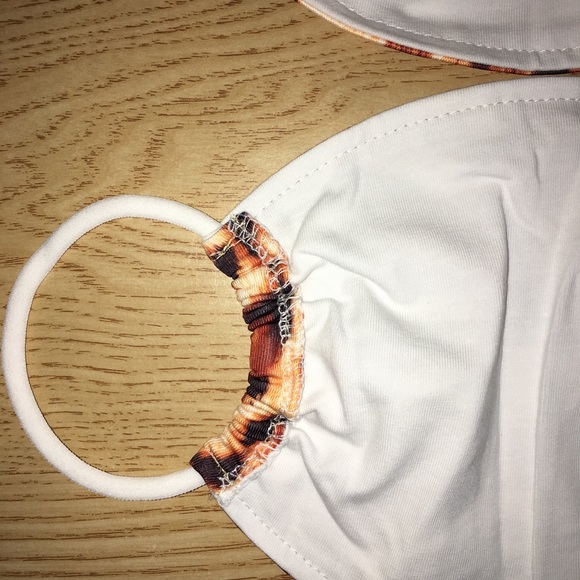 New 2 Lightweight Soft Stretchy Animal Print Masks - Picture 5 of 5